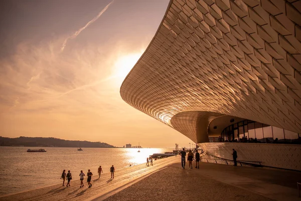Museu Arte Arquitetura Tecnolocia Maat Rio Tejo Belem City Lisbon — Stok fotoğraf