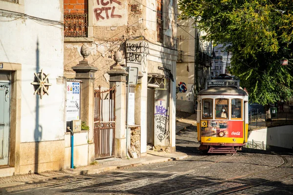 Traditional Lisbon Tram Streets Alfama City Lisbon Portugal Portugal Lisbon — Stock fotografie