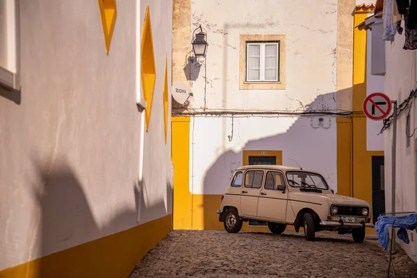 Een Steegje Oude Binnenstad Van Stad Evora Alentejo Portugal Portugal — Stockfoto