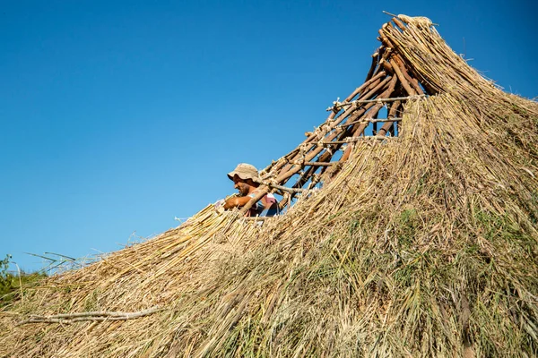 Una Casa Tradicional Gente Ebora Megalithica Cromlech Almendres Almendres Cerca — Foto de Stock