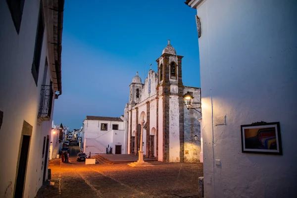 Την Εκκλησία Igreja Nossa Senhore Logao Στο Χωριό Monsaraz Στο — Φωτογραφία Αρχείου
