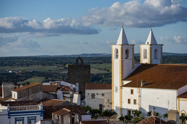 Pohled Město Hrad Avis Kostelem Misericordia Alentejo Portugalsku Portugalsko Avis — Stock fotografie