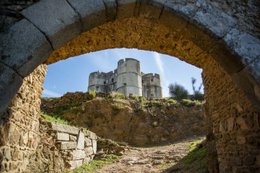 Portekiz, Alentejo 'daki Evoramonte Köyü' ndeki Castelo de Evoramonte 'de. Portekiz, Evoramonte, Ekim 2021