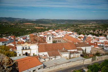 Portekiz 'in Alentejo şehrindeki Moura kasabasında bulunan Convento de Nossa de Senhora do Carmo. Portekiz, Moura, Ekim 2021