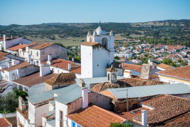 Portekiz, Alentejo 'daki Terena Köyü' nün Castelo manzarası. Portekiz, Terena, Ekim 2021