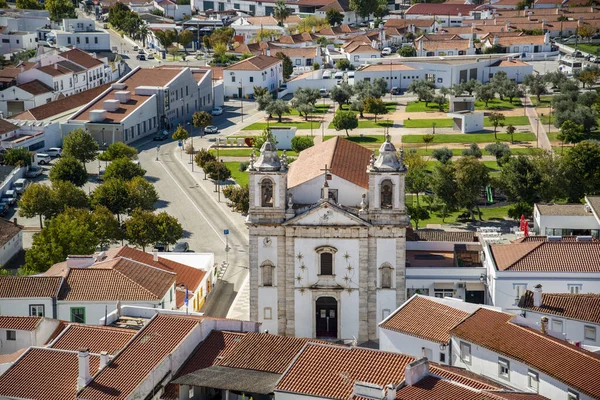 ポルトガルのアルネテホのポルトガルの町のIgreja Matriz Portelとの眺め ポルトガル ポルトガル 2021年10月 — ストック写真