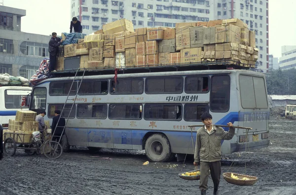 Goods Carrier Bus Terminal City Wuhan Province Hubei China China — Stock Photo, Image