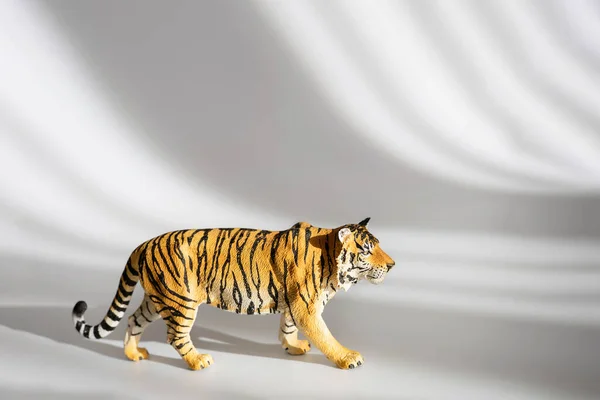 Символ Тигра Китайского Нового 2022 Года Фигура Тигра Выделена Белом — стоковое фото