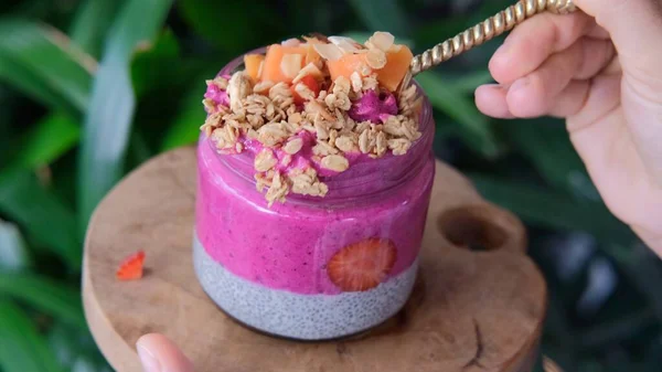 Close up of extremely healthy detox breakfast meal, chia pudding with berries smoothie and granola — Stock Photo, Image