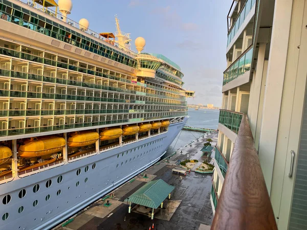 Nassau Bahamas September 2021 Das Royal Caribbean Cruise Ship Freedom — Stockfoto