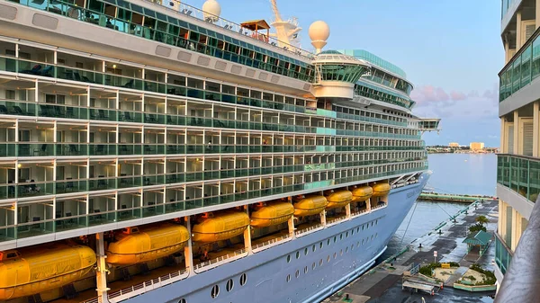 Nassau Bahamas September 2021 Royal Caribbean Cruise Ship Freedom Seas — Stockfoto