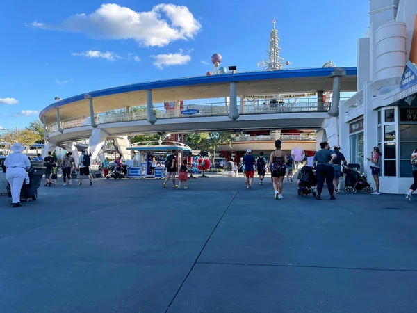 Orlando Eua Novembro 2020 Pessoas Andando Por Tomorrowland Magic Kingdom — Fotografia de Stock
