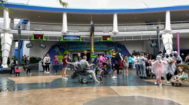 Orlando, FL USA - 23 Ocak 2021: The Buzz Lightyear Space Rangers Ride Walt Disney World Magic Kingdom, Orlando, Florida.