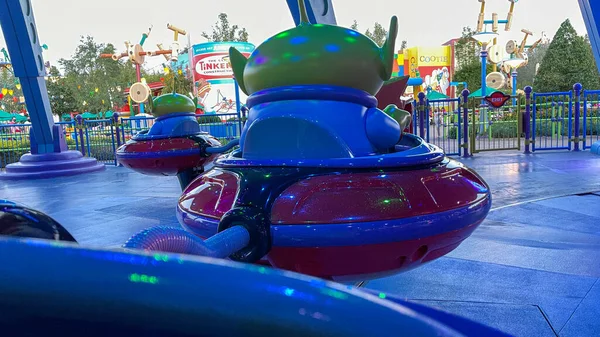 Orlando Estados Unidos Noviembre 2020 Viaje Alien Swirls Toy Story —  Fotos de Stock