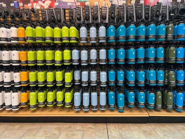 Спрингфилд Штат Иллинойс Сша Мая 2022 Года Демонстрация Многоразовых Бутылок — стоковое фото