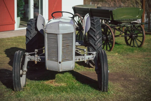 Vintage Tractor Cart Ranch — Stock Photo, Image