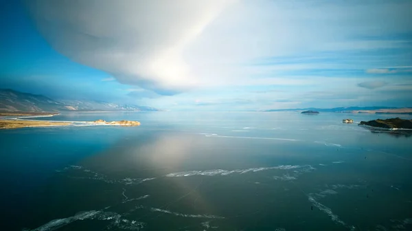Frozen Lake Baikal Transparent Ice Lenticular Cloud Lake Aerial View — Stock Fotó
