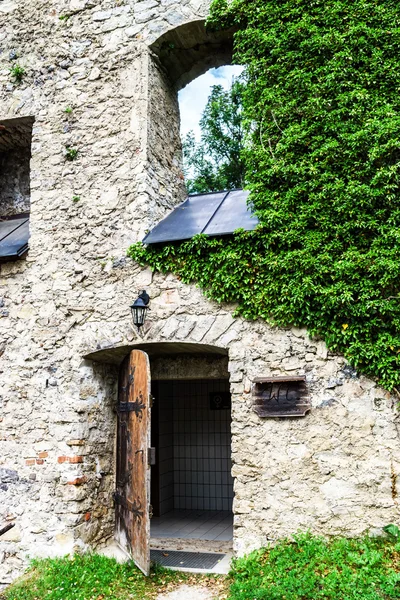 Velho castelo medieval Gallenstein na Áustria — Fotografia de Stock