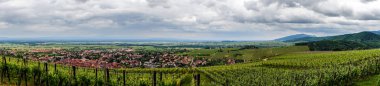 tepeye görünümünden Alsace