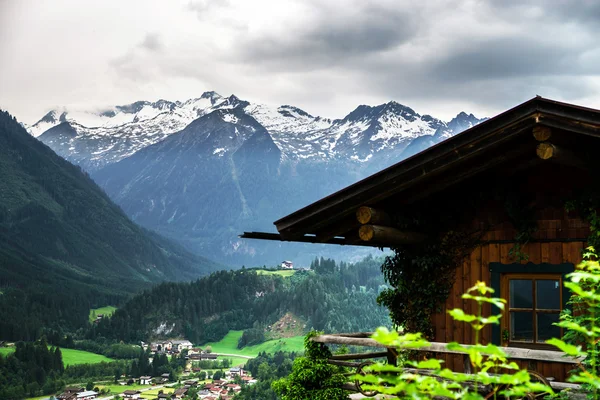 Βουνά του Τιρόλο, Αυστρία, στο καλοκαίρι — Φωτογραφία Αρχείου
