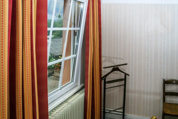 Renovierte PVC-Fenster — Stockfoto