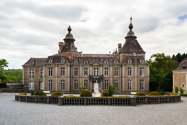 Renovated old medieval castle — Stock Photo, Image