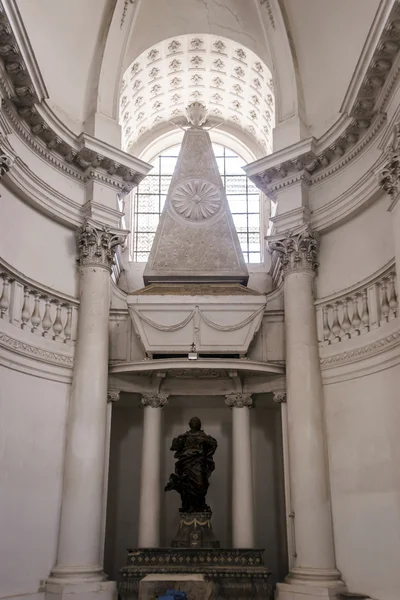 Abadia catedral interior — Fotografia de Stock