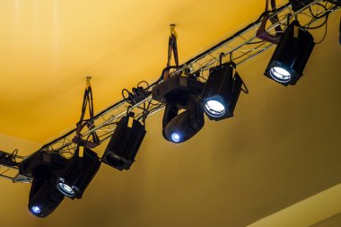 müzikal konser için aydınlatma kiti