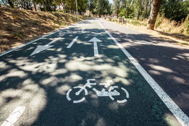 Bisiklet çizgi işareti 