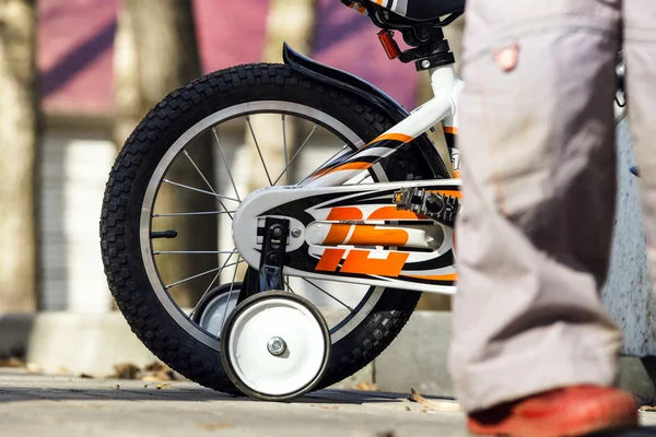 Child bicycle wheel — Stock Photo, Image