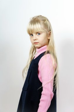sevimli küçük towhead kız 