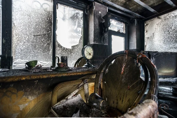 火災被害のインテリアの詳細 — ストック写真