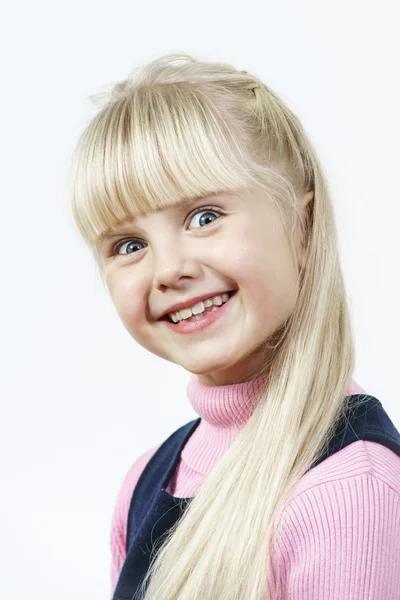 Aranyos kis towhead lány portréja — Stock Fotó