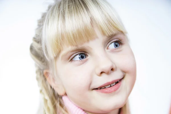 Sevimli küçük towhead kız — Stok fotoğraf