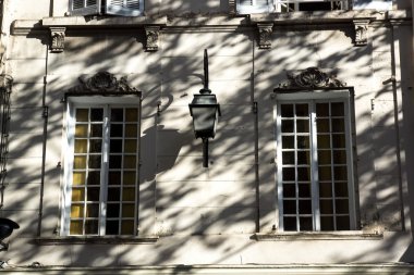 Sokak duvar güzel gölgeler