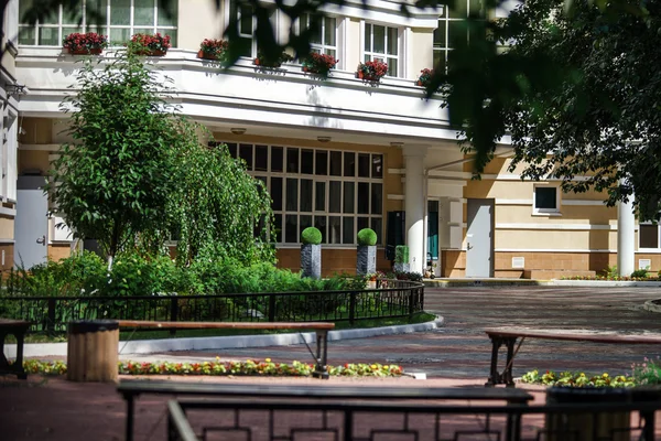 School yard in Moscow — Stock Photo, Image