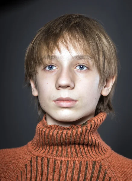 Retrato adolescente menino — Fotografia de Stock