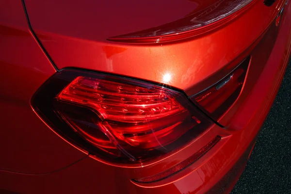 Detalles del coche deportivo rojo — Foto de Stock