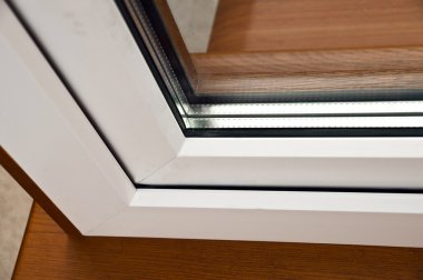 Altın saplı meşe lamine polyester pencere 