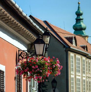Budapeşte (Macaristan antika demir sokak lambası).