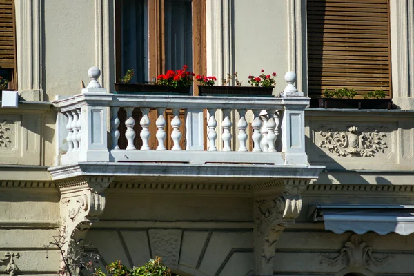 Oude stad van budapest street view. Hongarije. — Stockfoto