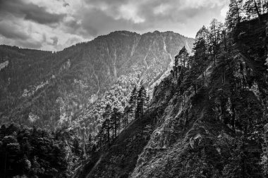 güzel alps kayalarda