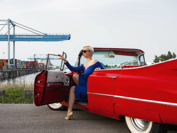 Oldtimer Red Cadillac Beautiful Young Girl France — Stock Photo, Image