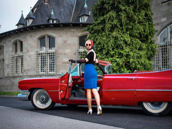 Old Timer Red Cadillac Beautiful Young Girl France — Fotografie, imagine de stoc