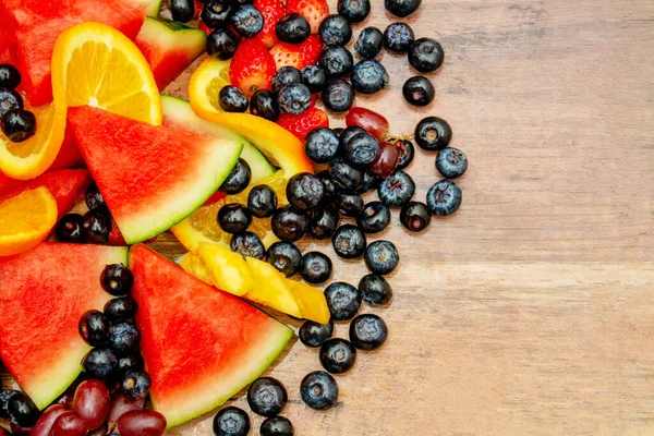Koncepcja Świeżych Owoców Zdrowa Mieszanka Różnych Owoców Składa Się Owoców — Zdjęcie stockowe