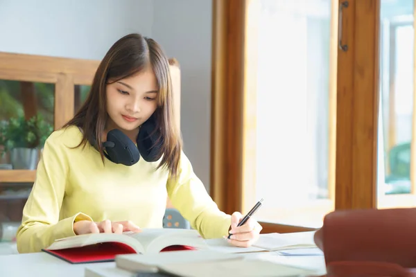 Education Literacy Concept College Student Girl Reading Textbook Taking Notes — Stock Fotó