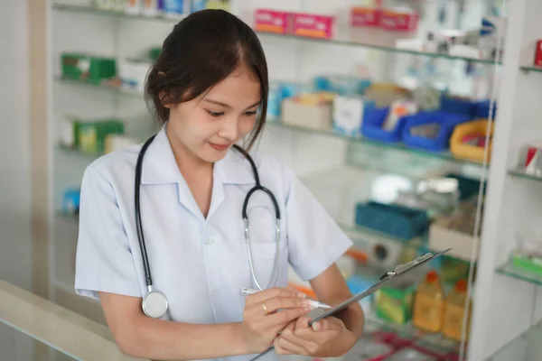 Medicine Health Concept Female Pharmacist Writing Prescription Medicinal Properties — Zdjęcie stockowe