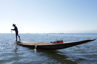 Myanmar balıkçı