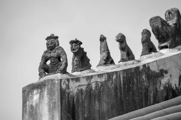 Roof Figurines Jongmyo Confucian Shrine Dedicated Deceased Kings Queens Korean — Stockfoto
