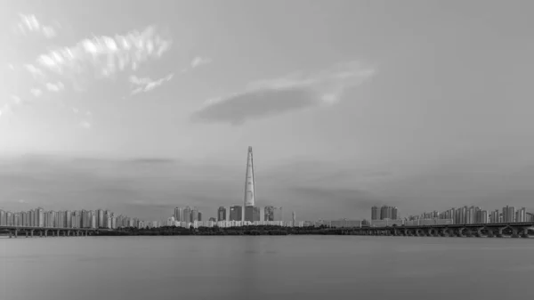 Небоскрёб Lotte World Tower Река Хан Сеуле Августа 2022 Года — стоковое фото